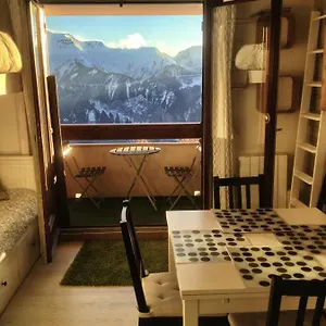 https://superbe-appart-4-5p-balcon-plein-sud-vue-exceptionnelle.hotels-rhonealpes.com